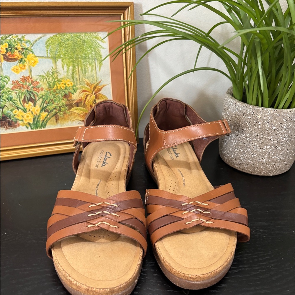 Clarks Brown Sandals with Crisscross Straps and Ankle Support